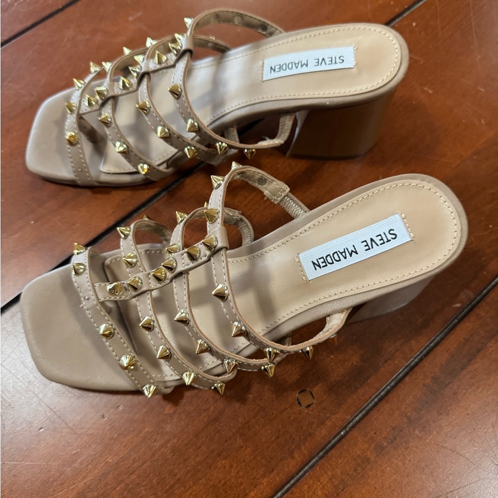 Steve Madden Tan Gold Heels with Studded Design